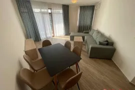 Appartement de deux chambres avec meubles à St Vlas