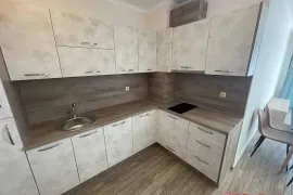 Appartement de deux chambres avec meubles à St Vlas