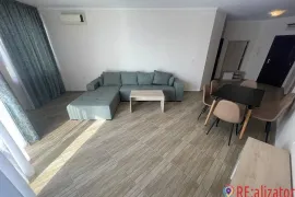 Appartement de deux chambres avec meubles à St Vlas