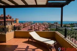 Penthouse in Marina Vill with sea and mountain views in Marina Vill Residential Complex